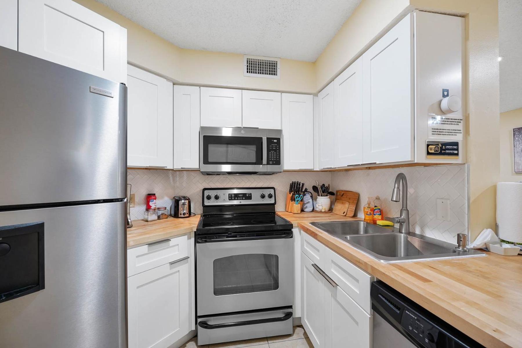 3608 Orlando Vacational 1St Floor Apartment Exterior photo
